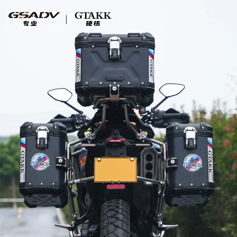 Aluminum Motorcycle Top Case & Side Cases Set for CFMOTO 703F - GSADV Compatible Luggage with Mounting Brackets Touring Storage
Aluminum Motorcycle Top Case & Side Cases Set for CFMOTO 703F - GSADV Compatible Luggage with Mounting Brackets Touring Storage