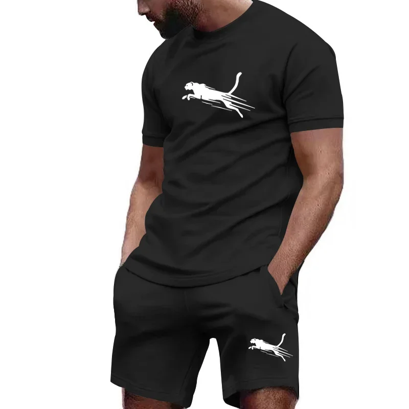 2025 Men's summer fashion breathable short-sleeved T-shirt + shorts 2 sets of leisure fitness jogging outdoor sports suit
2025 Men's summer fashion breathable short-sleeved T-shirt + shorts 2 sets of leisure fitness jogging outdoor sports suit