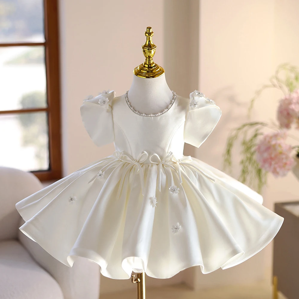 Children's Solid White Satin Wedding Flower Girl Dress Beading O-neck Collar Pleated A-line Princess Dress Birthday Party Gown
Children's Solid White Satin Wedding Flower Girl Dress Beading O-neck Collar Pleated A-line Princess Dress Birthday Party Gown
