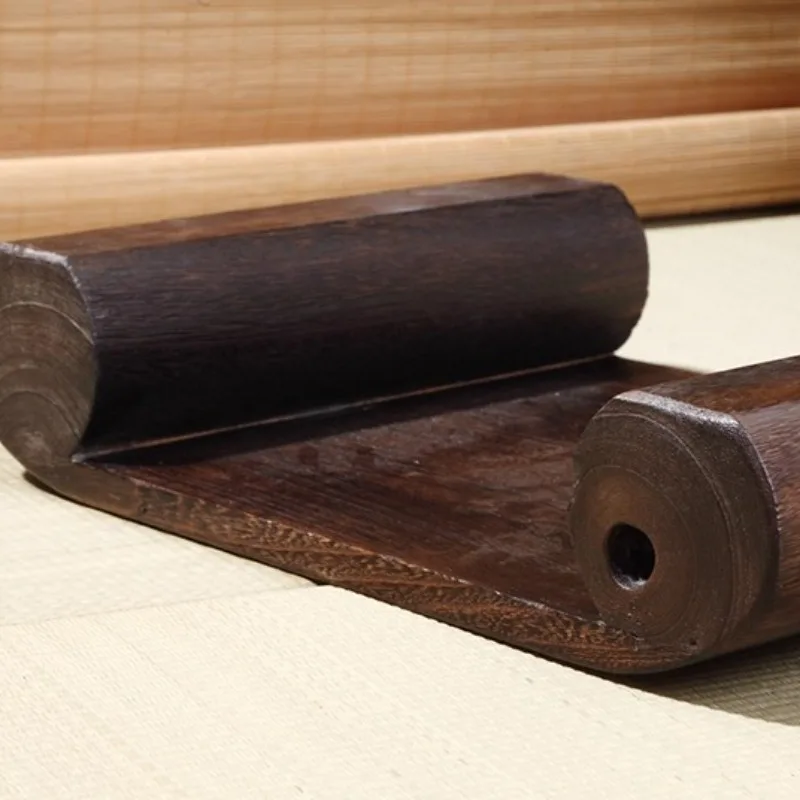 Solid Wood Low Stool for Tatami Japanese Meditation Floor Seat Small Footstool for Bay Window Natural Foot Rest for Living Room
Solid Wood Low Stool for Tatami Japanese Meditation Floor Seat Small Footstool for Bay Window Natural Foot Rest for Living Room
