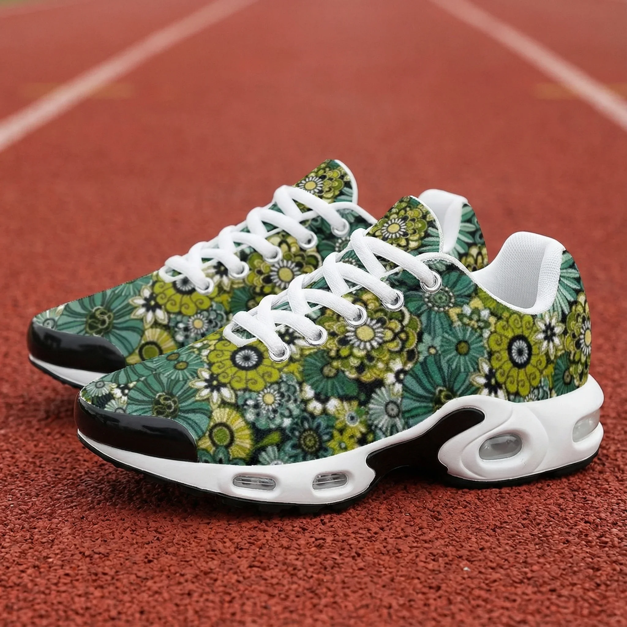Artistic green floral style casual air-cushioned shoes, breathable mesh upper, suitable for both men and women.
Artistic green floral style casual air-cushioned shoes, breathable mesh upper, suitable for both men and women.