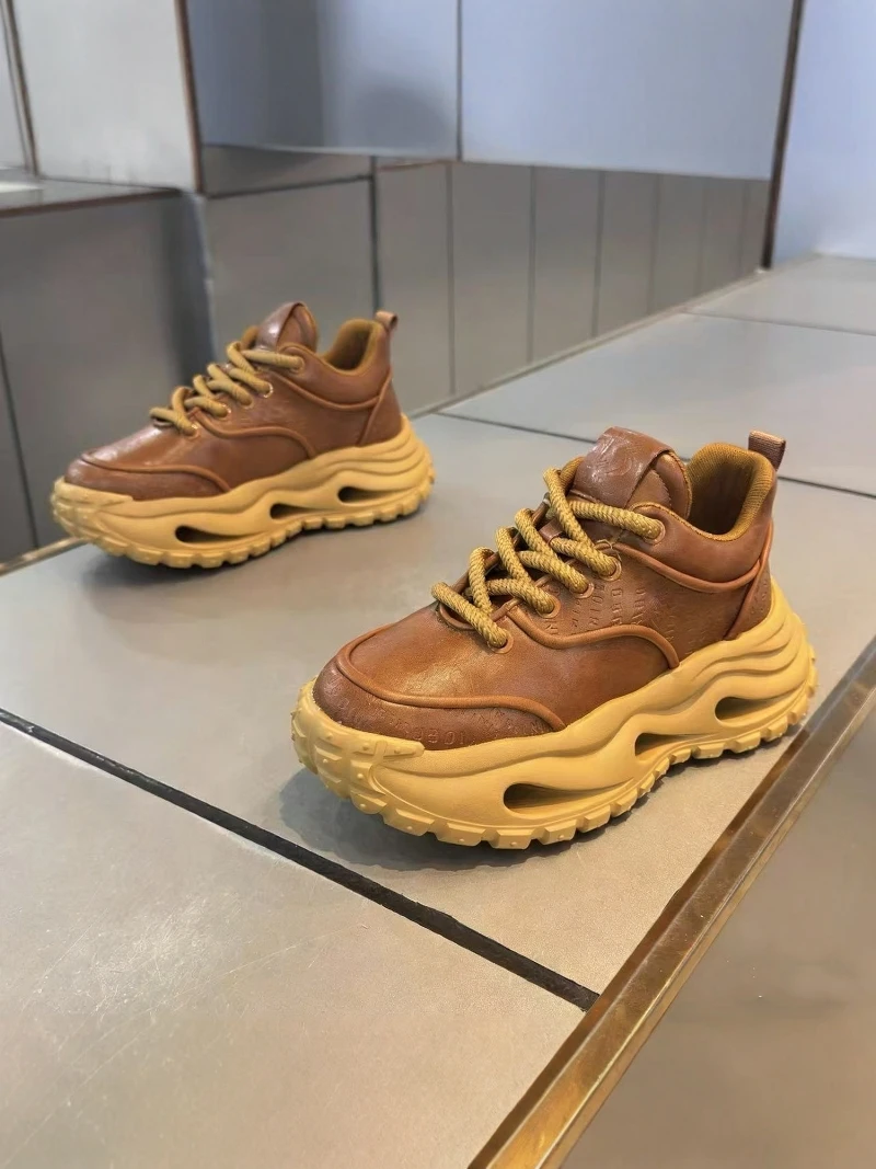 Men's Sport Shoes 2026 New Summer Trend Versatile Running Casual Leather Surface Heightening Dad Shoes Low Cut Wave Pattern R...
Men's Sport Shoes 2026 New Summer Trend Versatile Running Casual Leather Surface Heightening Dad Shoes Low Cut Wave Pattern R...