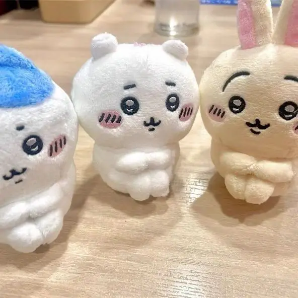 Chiikawa self-deprecating bear hugging legs Hachiware Usagi pendant birthday gift cute sitting plush doll
Chiikawa self-deprecating bear hugging legs Hachiware Usagi pendant birthday gift cute sitting plush doll