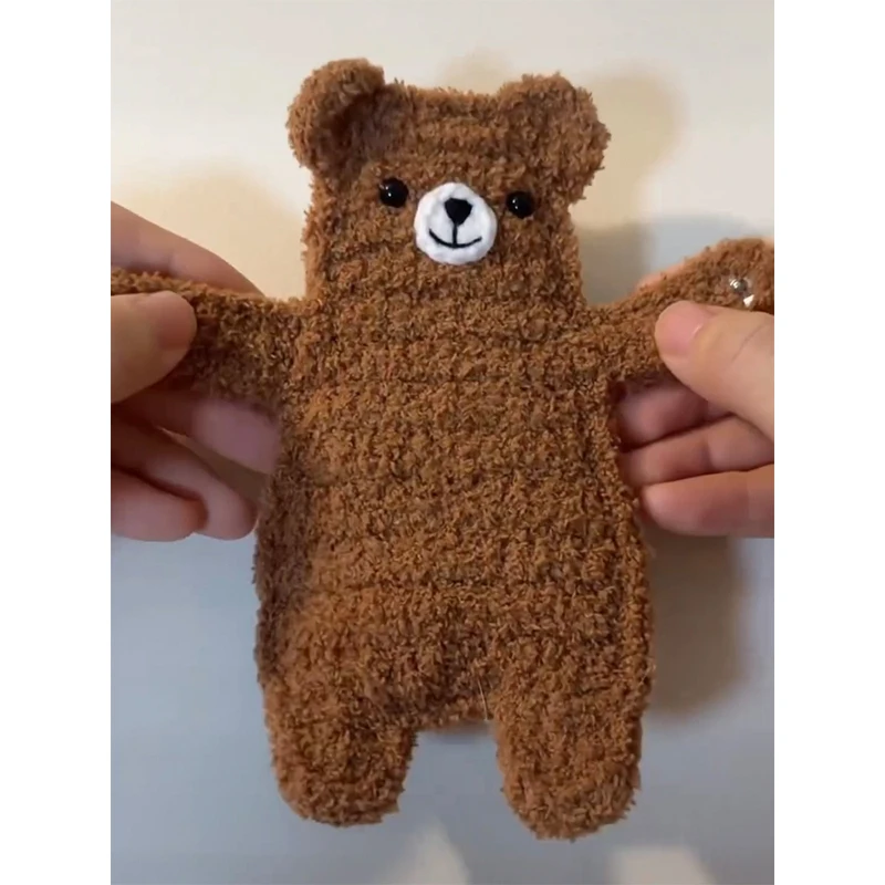 Vntine's Day Gift Handmade Knitting DIY Material Kit Bear Earphone Bag Pendant Cute Little Bear Yarn Crochet Accories
Vntine's Day Gift Handmade Knitting DIY Material Kit Bear Earphone Bag Pendant Cute Little Bear Yarn Crochet Accories