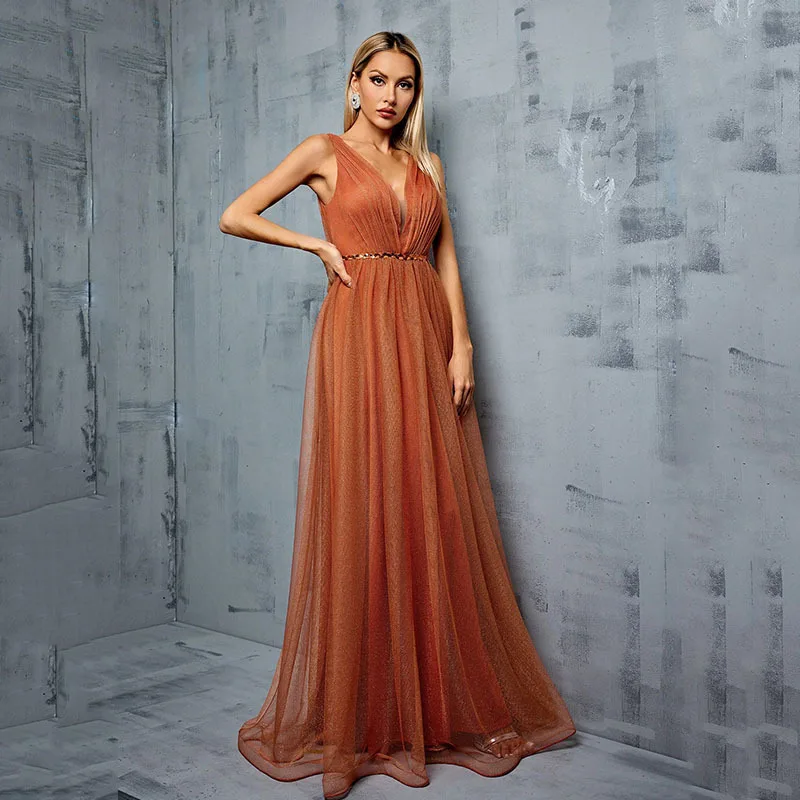 Women's Double Shoulder V-Neck Chiffon Solid Color Tie-Up Bridesmaid Dress Long A-Line Pleated Skirt Formal Evening Dress Gown
Women's Double Shoulder V-Neck Chiffon Solid Color Tie-Up Bridesmaid Dress Long A-Line Pleated Skirt Formal Evening Dress Gown
