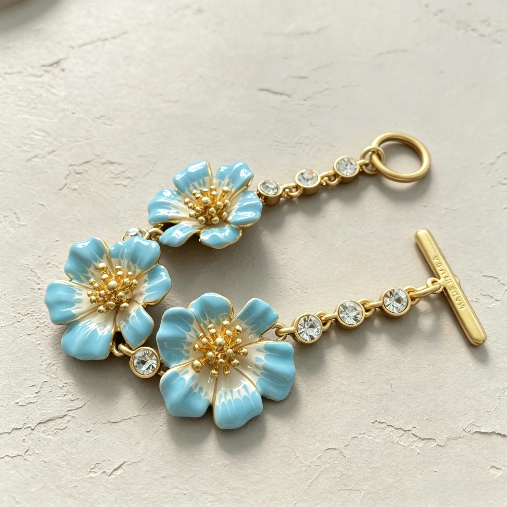 VKVVA Os Series Gradient Enamel Flower Toggle Bracelet, Vintage Hand Painted Floral Daily Women Wrist Jewelry
VKVVA Os Series Gradient Enamel Flower Toggle Bracelet, Vintage Hand Painted Floral Daily Women Wrist Jewelry