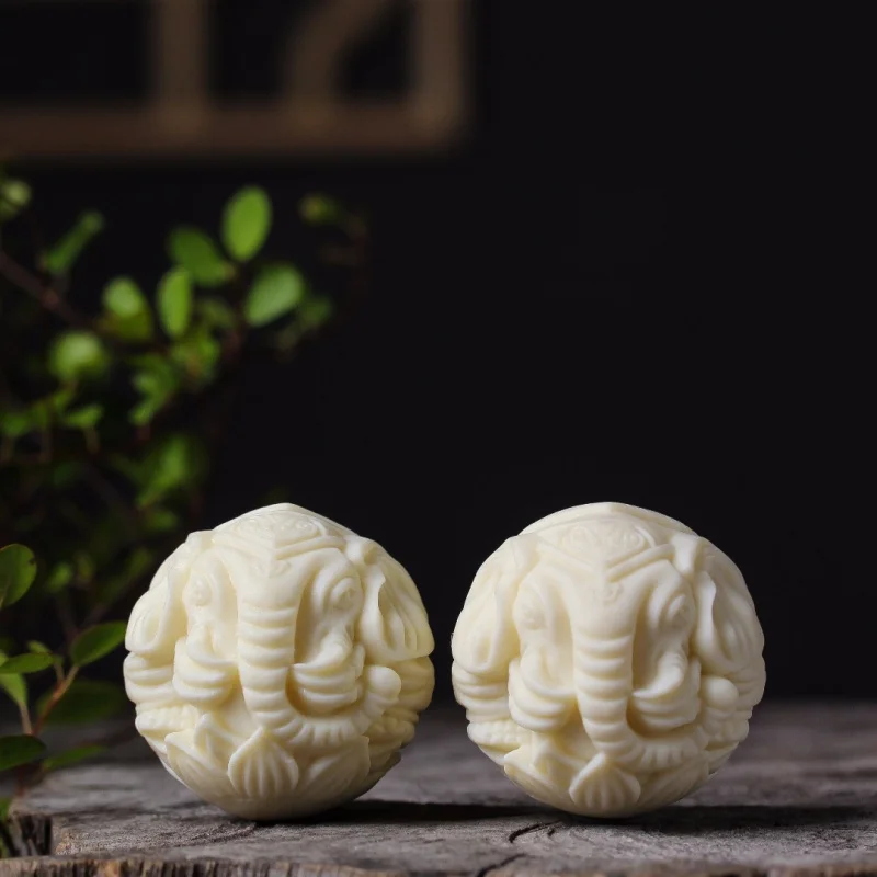 Ivory Nut Lucky Wooden Hand Pieces Crafts Handball Fuxiang Health Care Ball Live Broadcast Stall Supply Wholesale
Ivory Nut Lucky Wooden Hand Pieces Crafts Handball Fuxiang Health Care Ball Live Broadcast Stall Supply Wholesale