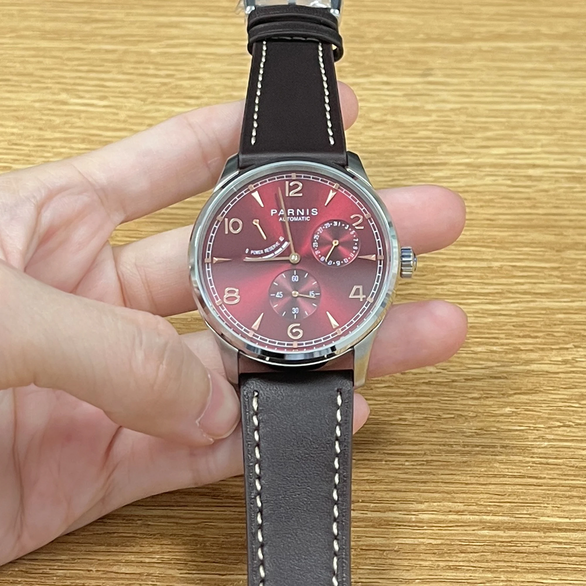 New Fashion Parnis 41.5MM Red Dial Mechanical Automatic Men Watch Power Reserve Leather Strap Men Wristwatch reloj hombre 2026
New Fashion Parnis 41.5MM Red Dial Mechanical Automatic Men Watch Power Reserve Leather Strap Men Wristwatch reloj hombre 2026