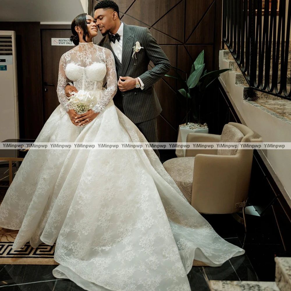 Customized Luxury Lace Wedding Dress Long Sleeves Applique O-Neck Backless Bride Gowns 2025 Vestidos De Novia Sweep Train
Customized Luxury Lace Wedding Dress Long Sleeves Applique O-Neck Backless Bride Gowns 2025 Vestidos De Novia Sweep Train