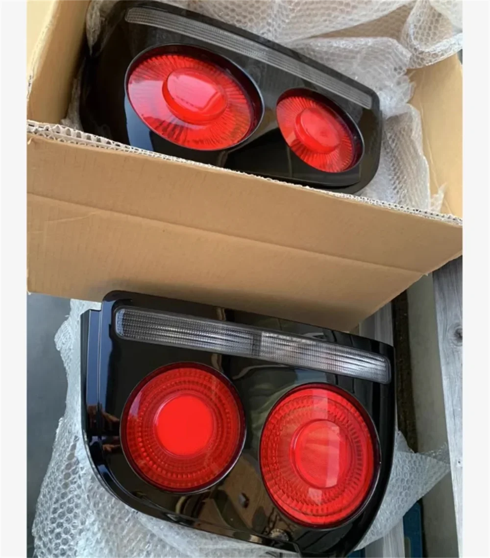 For Nissan GTR R34, 2pcs reverse Turn signal Tail light Rear lamp Car LED Taillight Assembly
For Nissan GTR R34, 2pcs reverse Turn signal Tail light Rear lamp Car LED Taillight Assembly