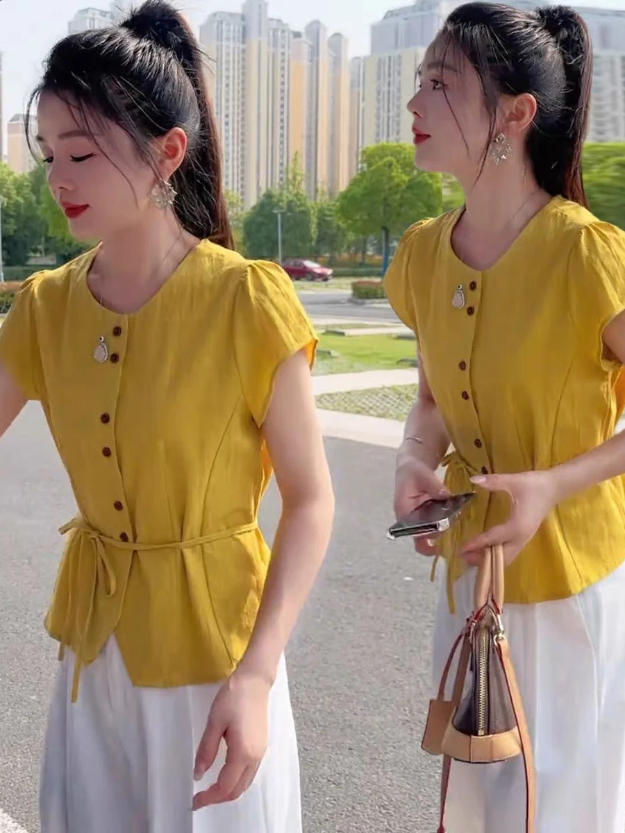 Fashionable round Neck Ribbon Short Sleeve Shirt Women's Summer New Style Elegant Slimming Top Small Shirt Polyester Material
Fashionable round Neck Ribbon Short Sleeve Shirt Women's Summer New Style Elegant Slimming Top Small Shirt Polyester Material