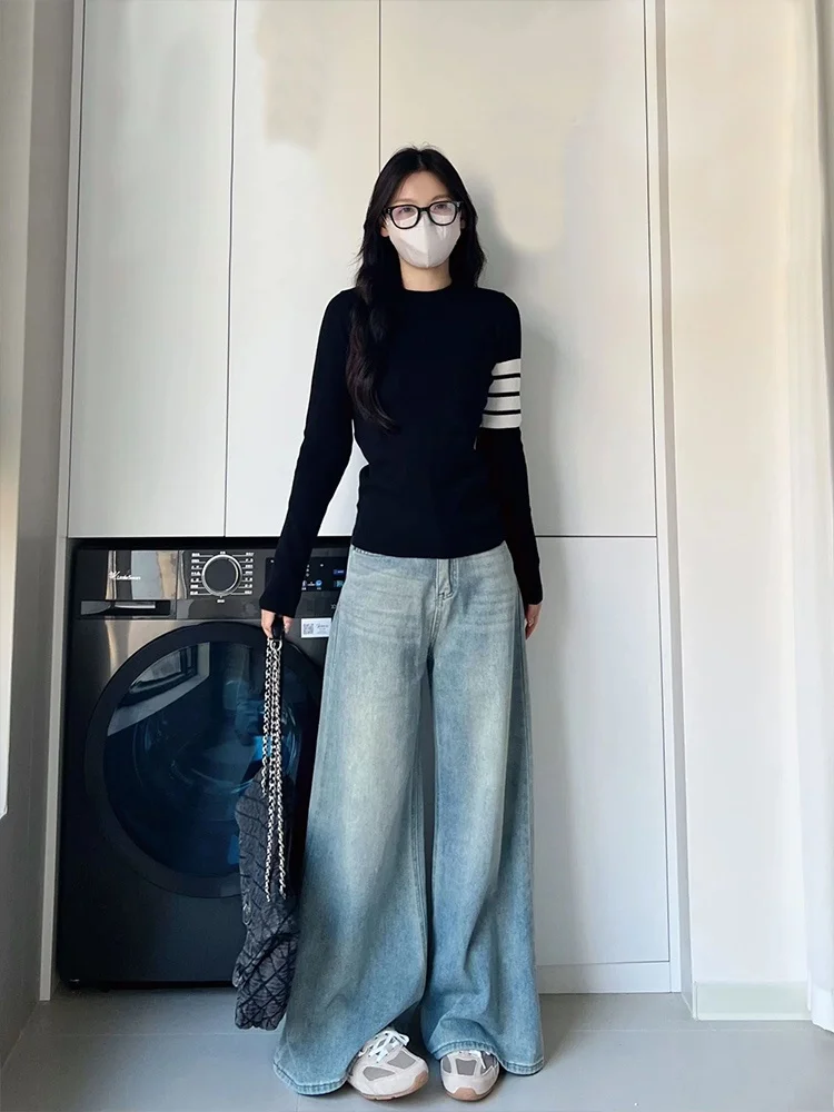 Slim Fit Striped Knitted Base irt Women's Autumn Winter Faion Korean Sle High Sensation Inner Wear Top Ladies' Knitted ...
Slim Fit Striped Knitted Base irt Women's Autumn Winter Faion Korean Sle High Sensation Inner Wear Top Ladies' Knitted ...