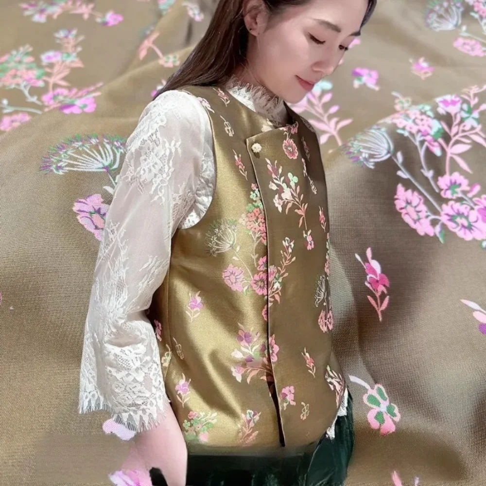Retro Yarn Dyed Jacquard Fabric Spring Autumn Vest New Chinese Style Top Decorative Cloth for Diy Sewing Material
Retro Yarn Dyed Jacquard Fabric Spring Autumn Vest New Chinese Style Top Decorative Cloth for Diy Sewing Material