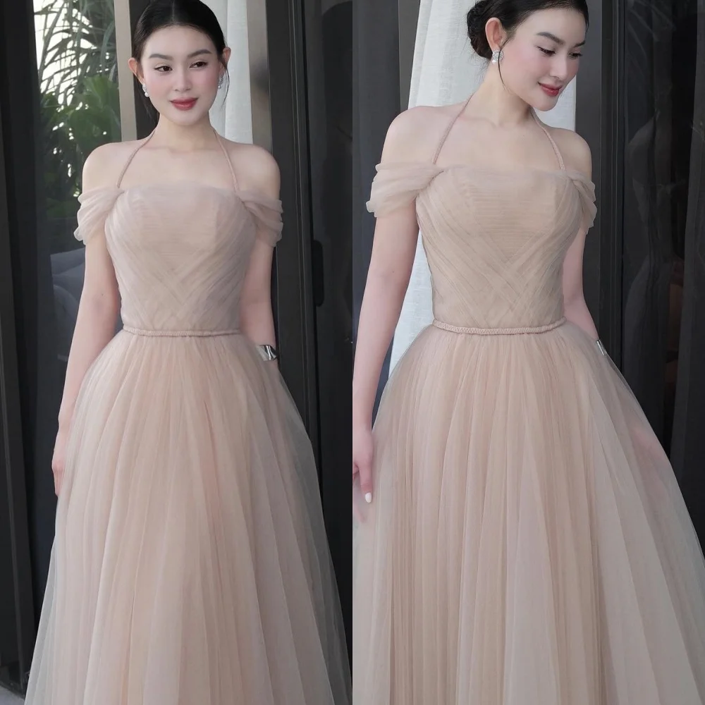 Customized Fashion Off the Shoulder Boat Neck Sleeveless Evening Dress See Through Tulle Prom Dresses Temperament Party Gowns
Customized Fashion Off the Shoulder Boat Neck Sleeveless Evening Dress See Through Tulle Prom Dresses Temperament Party Gowns