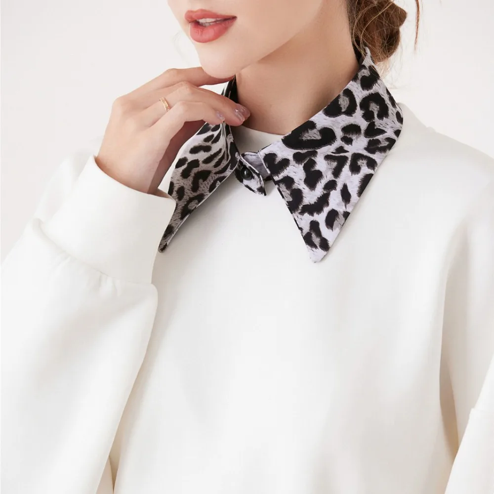 Detachable Leopard Print Shirt Fake Collar Comfortable Decorative Fake Hand Sleeves Easy To Wear Commute False Wrist Cuffs
Detachable Leopard Print Shirt Fake Collar Comfortable Decorative Fake Hand Sleeves Easy To Wear Commute False Wrist Cuffs