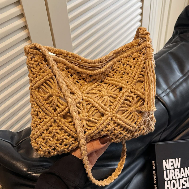 Bohemian Macrame Crossbody Bag, Ethnic Fringe Beach Shoulder Bag for Women, Large Capacity Handmade Knitting Purse with Tassels
Bohemian Macrame Crossbody Bag, Ethnic Fringe Beach Shoulder Bag for Women, Large Capacity Handmade Knitting Purse with Tassels