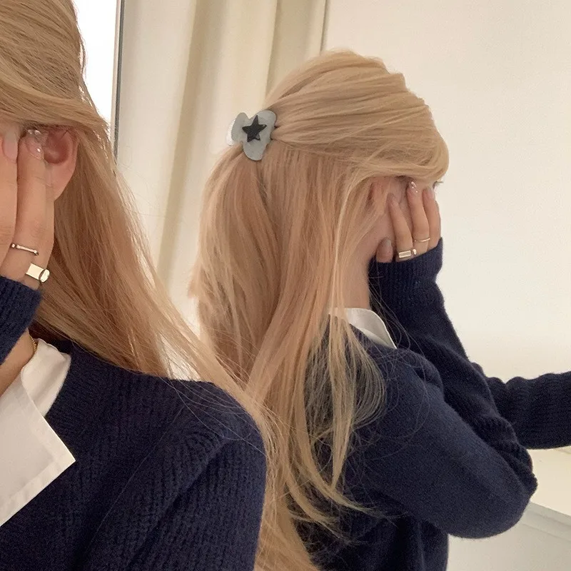 BYL Five Pointed Star Hair Clips Trendy Claw Clips Korean Temperament High Ponytail Women'S Hair Clips Shark Hair Accessories
BYL Five Pointed Star Hair Clips Trendy Claw Clips Korean Temperament High Ponytail Women'S Hair Clips Shark Hair Accessories