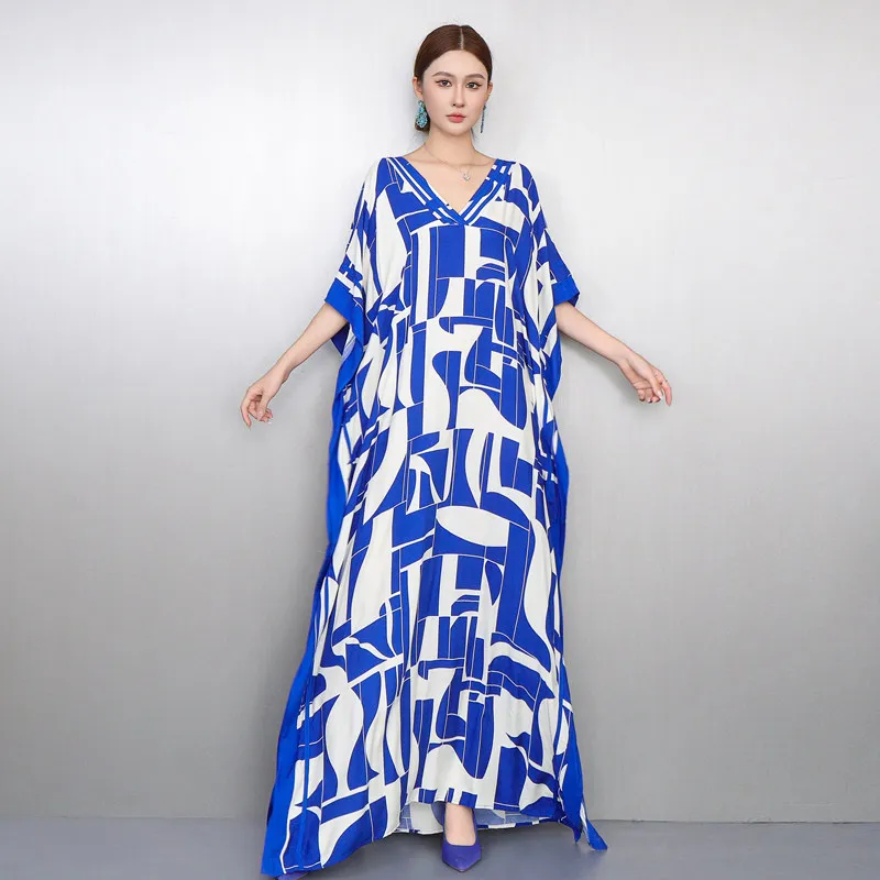 2026 Summer New Elegant Resort Style Printed V Neck Loose Long Dress Women Beach Dress Wholesale J2185
2026 Summer New Elegant Resort Style Printed V Neck Loose Long Dress Women Beach Dress Wholesale J2185
