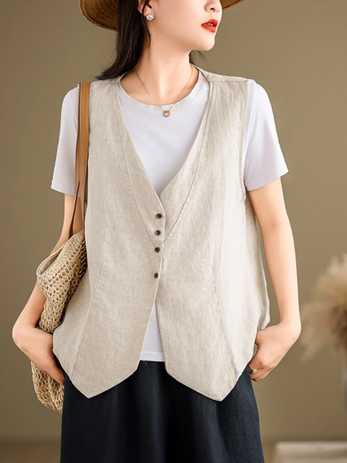 Cotton Linen Vest Women's Spring Summer Loose Casual Layered V-ne oulder Padl Ankle-length Button-up Svel Top
Cotton Linen Vest Women's Spring Summer Loose Casual Layered V-ne oulder Padl Ankle-length Button-up Svel Top