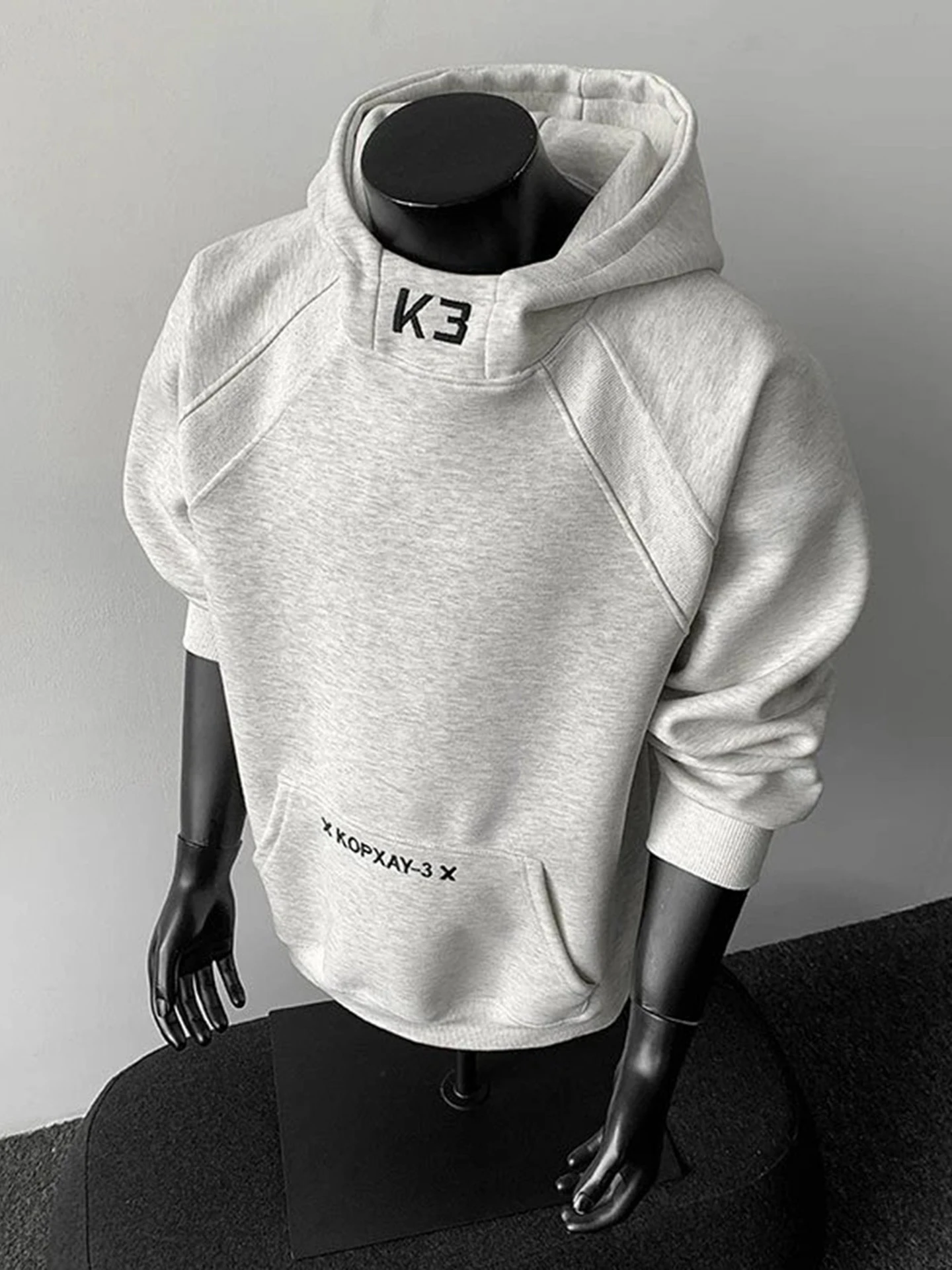 Мужская толстовка оверсайз с вышивкой, свободного кроя, повседневная верхняя одежда для осени, парная куртка, комфортная и теплая
Мужская толстовка оверсайз с вышивкой, свободного кроя, повседневная верхняя одежда для осени, парная куртка, комфортная и теплая