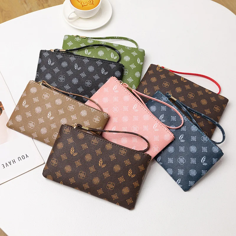 2025 новые женские сумки в европейском и американском стиле с классическим узором, простые сумки для телефонов, сумки для домашнего хранения с нулевым кошельком
2025 новые женские сумки в европейском и американском стиле с классическим узором, простые сумки для телефонов, сумки для домашнего хранения с нулевым кошельком