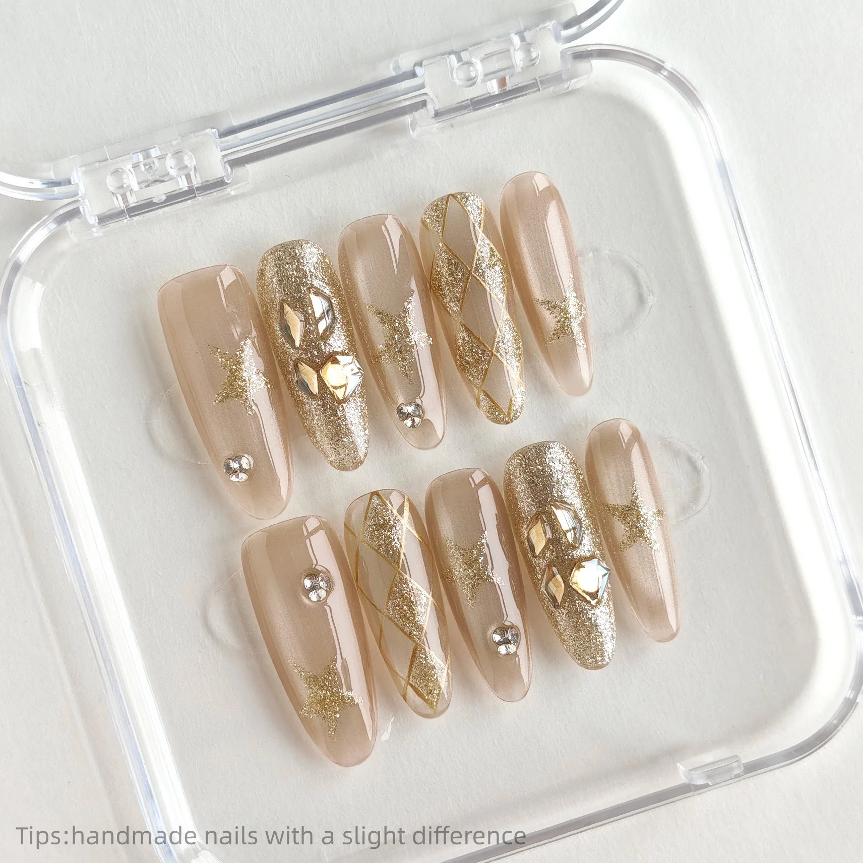 10 шт., ручная работа, телесные золотые стразы, кошачий глаз, звезда, накладные ногти, длинные, с полным покрытием, носимые, многоразовые, роскошные, накладные ногти 2026
10 шт., ручная работа, телесные золотые стразы, кошачий глаз, звезда, накладные ногти, длинные, с полным покрытием, носимые, многоразовые, роскошные, накладные ногти 2026