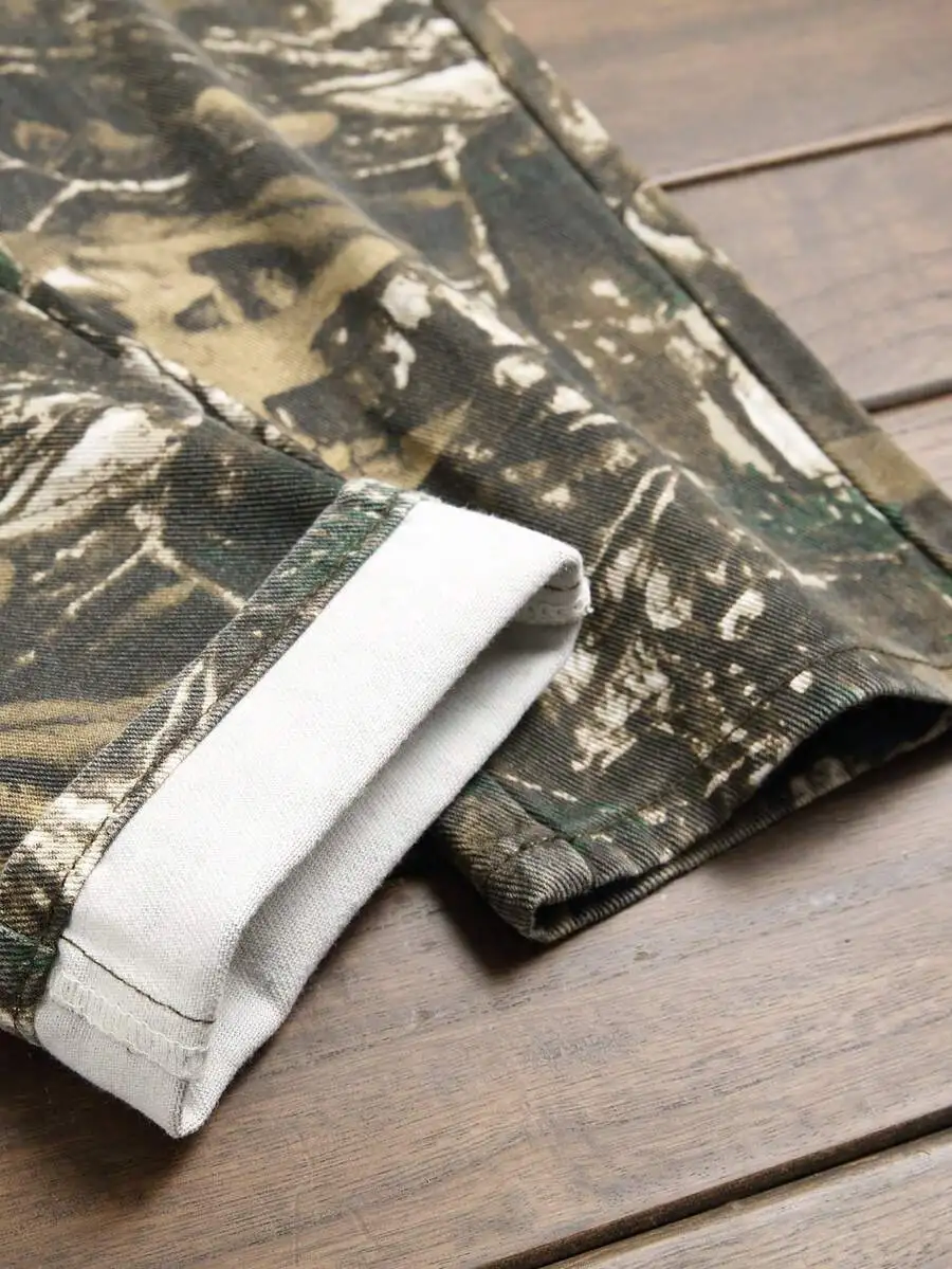 Mens Camouflage Print Ripped Straight Leg Denim Jeans Regular Fit Distressed
Mens Camouflage Print Ripped Straight Leg Denim Jeans Regular Fit Distressed