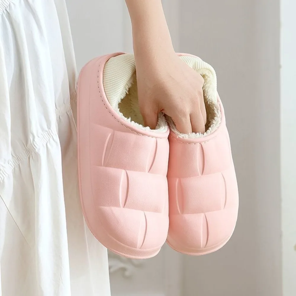 Бархатные зимние хлопковые тапочки с добавлением, мягкие и легкие хлопковые тапочки на толстой подошве, дышащие и удобные
Бархатные зимние хлопковые тапочки с добавлением, мягкие и легкие хлопковые тапочки на толстой подошве, дышащие и удобные