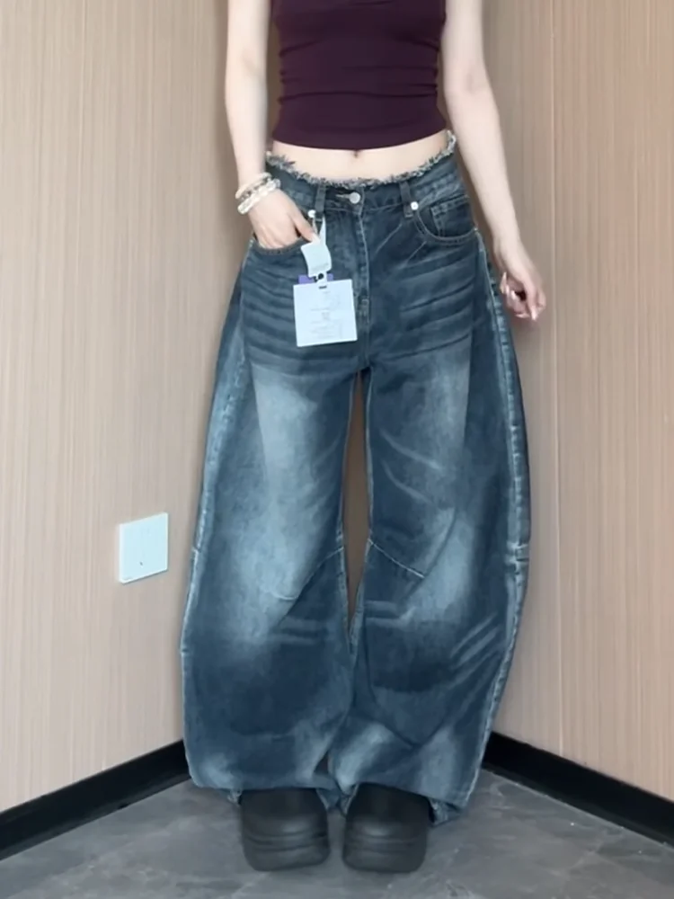 Loose Fit American Style Wide Leg Blue Jeans Women's High Waist Torn Hem Casual Wear Durable Medium Weight Denim Jeans
Loose Fit American Style Wide Leg Blue Jeans Women's High Waist Torn Hem Casual Wear Durable Medium Weight Denim Jeans