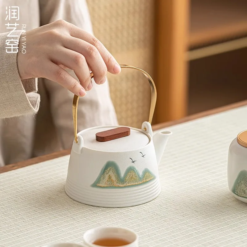 Yuanshan Ceramic Teapot Japanese Style Single Teapot Kung Fu Tea Set Simple Household Beam Teapot
Yuanshan Ceramic Teapot Japanese Style Single Teapot Kung Fu Tea Set Simple Household Beam Teapot