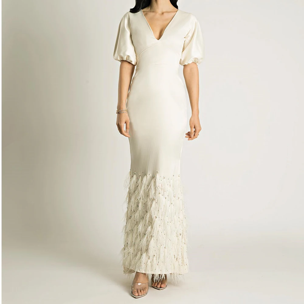 customizedExquisite Satin Straight Feathers Crystal Evening Dress High Quality Floor Length V-Neck Short Sleeves فساتين سهره نسا
customizedExquisite Satin Straight Feathers Crystal Evening Dress High Quality Floor Length V-Neck Short Sleeves فساتين سهره نسا