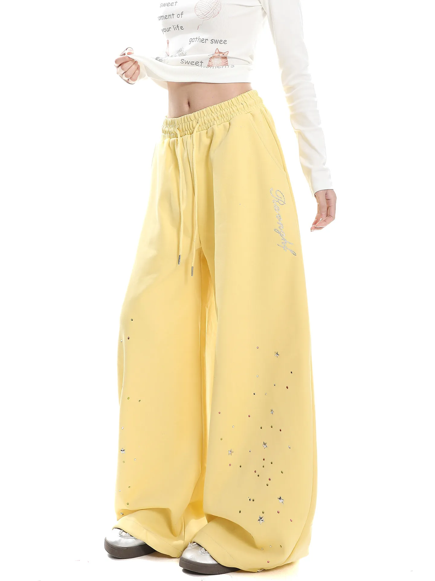 American Sle Vintage Star Rhinestone Wide Leg Pants Women's Casual Loose Drapey Dstring Versatile Spring Autumn Pants
American Sle Vintage Star Rhinestone Wide Leg Pants Women's Casual Loose Drapey Dstring Versatile Spring Autumn Pants