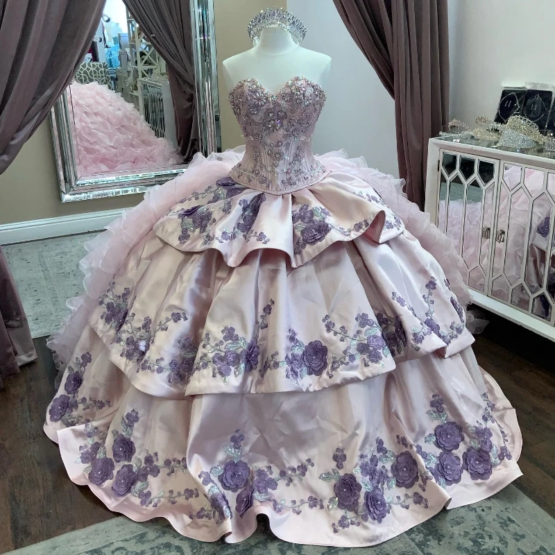 Mexico Light Pink Quinceanera Dresses Sweetheart Beads Appliques Lace Flower Ruffles Sweet 16 Vestidos De 15 Anos
Mexico Light Pink Quinceanera Dresses Sweetheart Beads Appliques Lace Flower Ruffles Sweet 16 Vestidos De 15 Anos