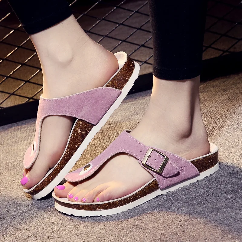 Summer Women's Cork Slippers Fashionable Outdoor Couple Anti Slip Flip Flops Women's Beach Slippers
Summer Women's Cork Slippers Fashionable Outdoor Couple Anti Slip Flip Flops Women's Beach Slippers