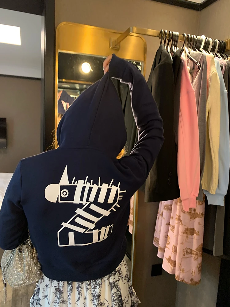 Autumn Women's Printed Hoodie Cardigan Thin Design Unique Style Korean Commute Short Length Cotton Long Sleeve Zipper Closure
Autumn Women's Printed Hoodie Cardigan Thin Design Unique Style Korean Commute Short Length Cotton Long Sleeve Zipper Closure