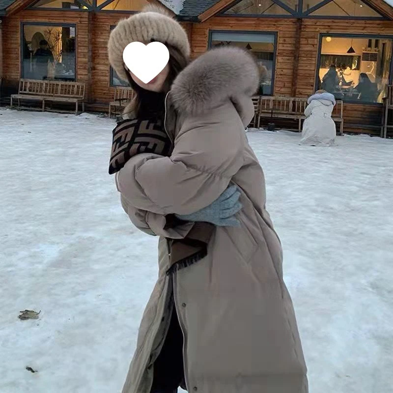 Зимний длинный пуховик с воротником из натурального меха и капюшоном, женские куртки до колена на белом утином пуху, женская теплая утепленная верхняя одежда
Зимний длинный пуховик с воротником из натурального меха и капюшоном, женские куртки до колена на белом утином пуху, женская теплая утепленная верхняя одежда