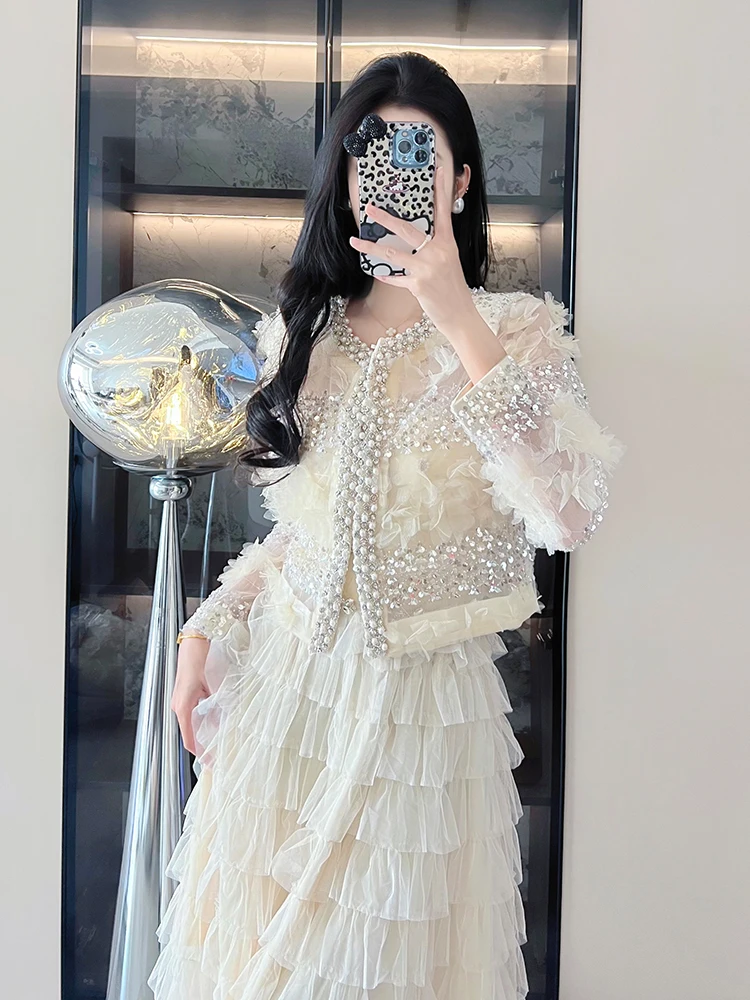 Летний тонкий прозрачный топ BETTERLS с пайетками и цветочным декором для женщин, элегантный и стильный
Летний тонкий прозрачный топ BETTERLS с пайетками и цветочным декором для женщин, элегантный и стильный