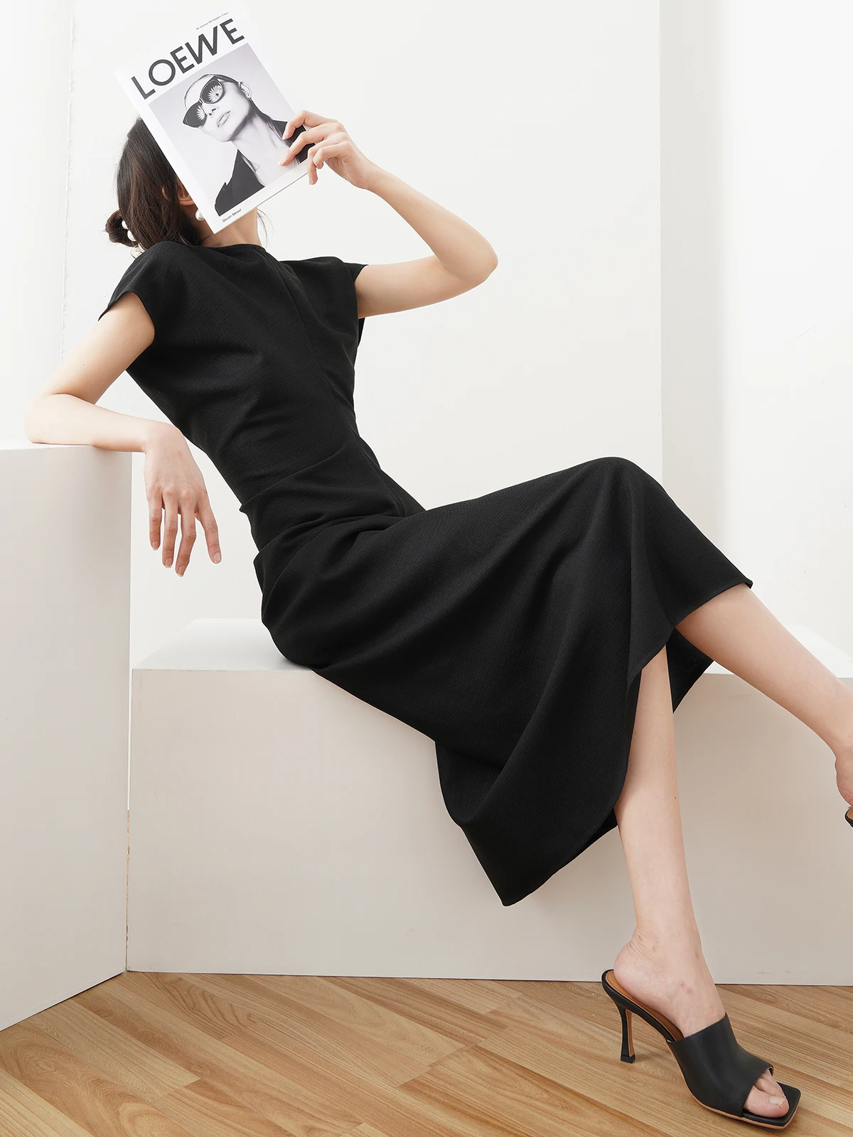 Smooth Line Sensation Waist-Cinching Tailoring oulder-Lengthening Maxi Dr Linen Skin-Friendly Pleated Early Autumn
Smooth Line Sensation Waist-Cinching Tailoring oulder-Lengthening Maxi Dr Linen Skin-Friendly Pleated Early Autumn