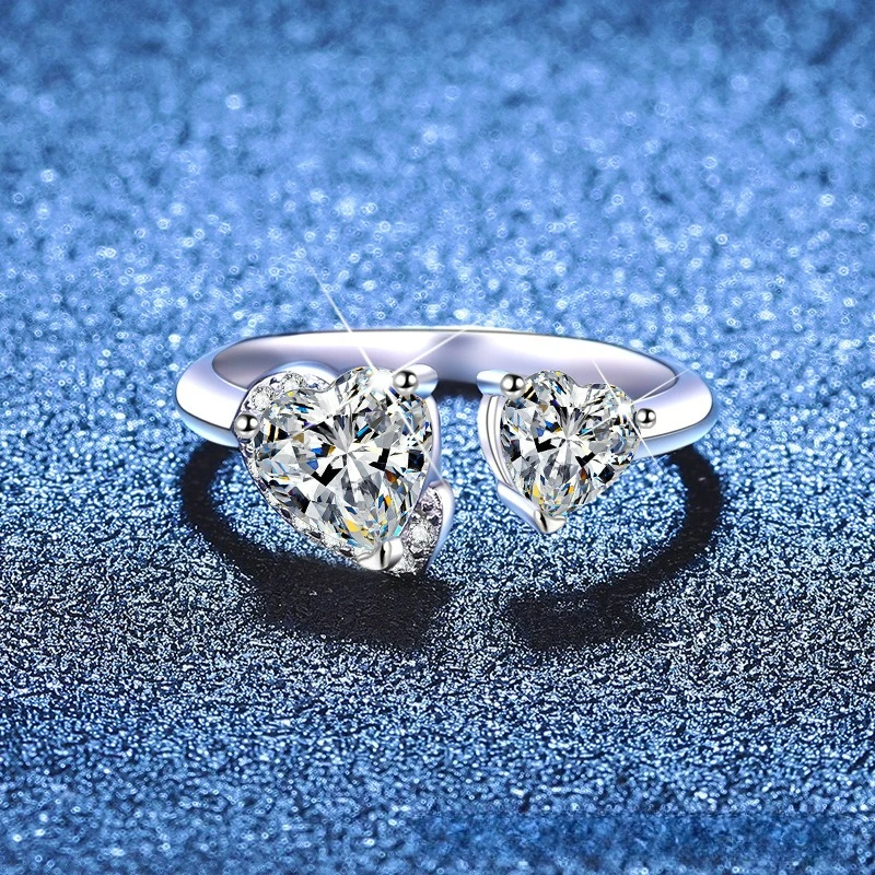 PT950 18-каратное золото женское кольцо с муассанитом модный в форме сердца натуральный пресноводный жемчуг регулируемый легкий роскошный аксессуар
PT950 18-каратное золото женское кольцо с муассанитом модный в форме сердца натуральный пресноводный жемчуг регулируемый легкий роскошный аксессуар