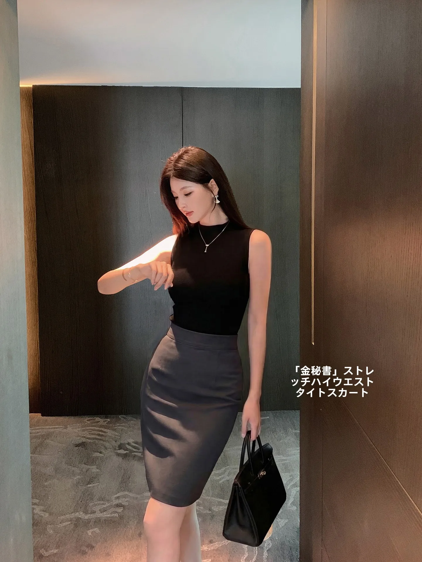 Ms.Daoge High Waist Skirt Grey Bodycon Korean Style Women's Fashionable Breathable Polyester Fiber City Commute Skirt
Ms.Daoge High Waist Skirt Grey Bodycon Korean Style Women's Fashionable Breathable Polyester Fiber City Commute Skirt