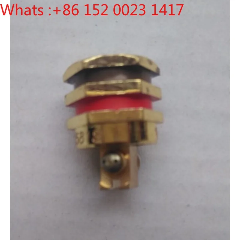 1015818/1015918/901924 Nozzle head Nordson hot melt adhesive machine module through needle
1015818/1015918/901924 Nozzle head Nordson hot melt adhesive machine module through needle