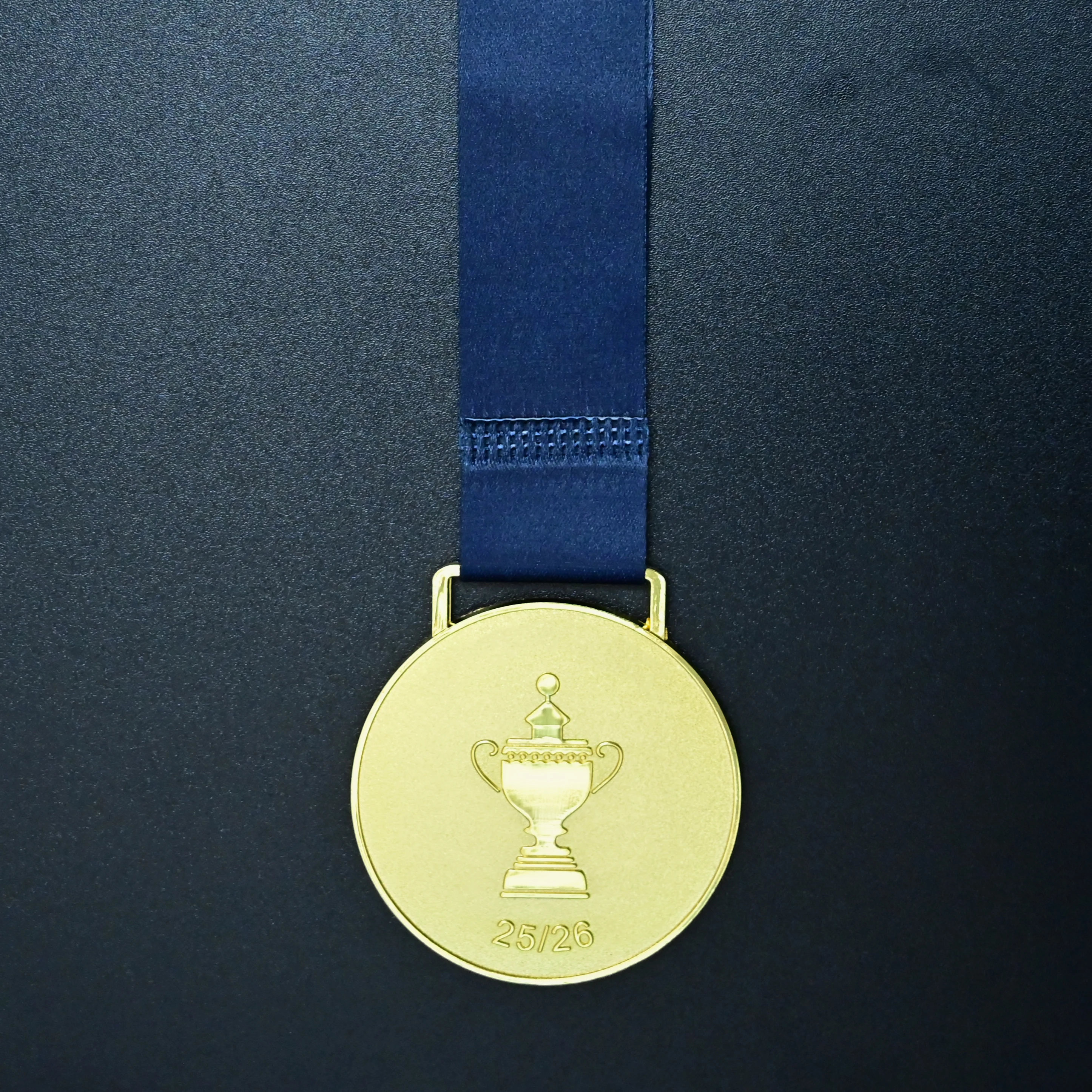 2026 Saudi League Winner Medal with Ribbon Collectible Football Memorabilia
2026 Saudi League Winner Medal with Ribbon Collectible Football Memorabilia