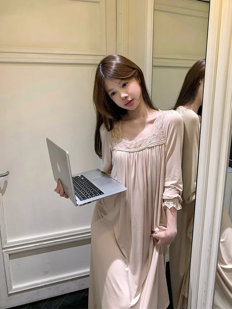 Lace Trimmed Long Sleeve Square Collar Sleepwear Dress Women's Patchwork Home Clothes Summer New Style Trendy Gown
Lace Trimmed Long Sleeve Square Collar Sleepwear Dress Women's Patchwork Home Clothes Summer New Style Trendy Gown