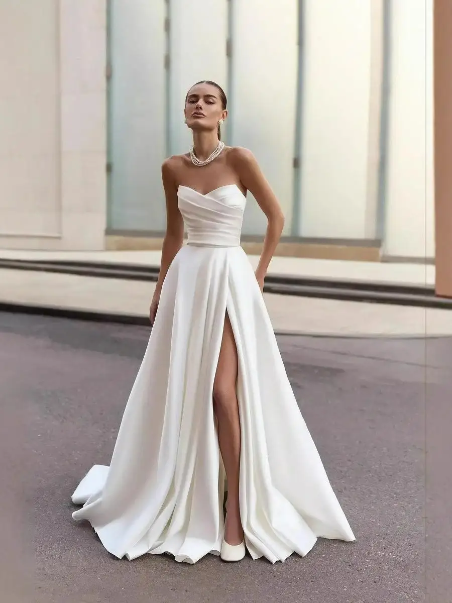 Slim Fit Evening Dress with Sash Design And Train Crossbody Gown for Women Sleeveless mid Waist Other Material 100%
Slim Fit Evening Dress with Sash Design And Train Crossbody Gown for Women Sleeveless mid Waist Other Material 100%