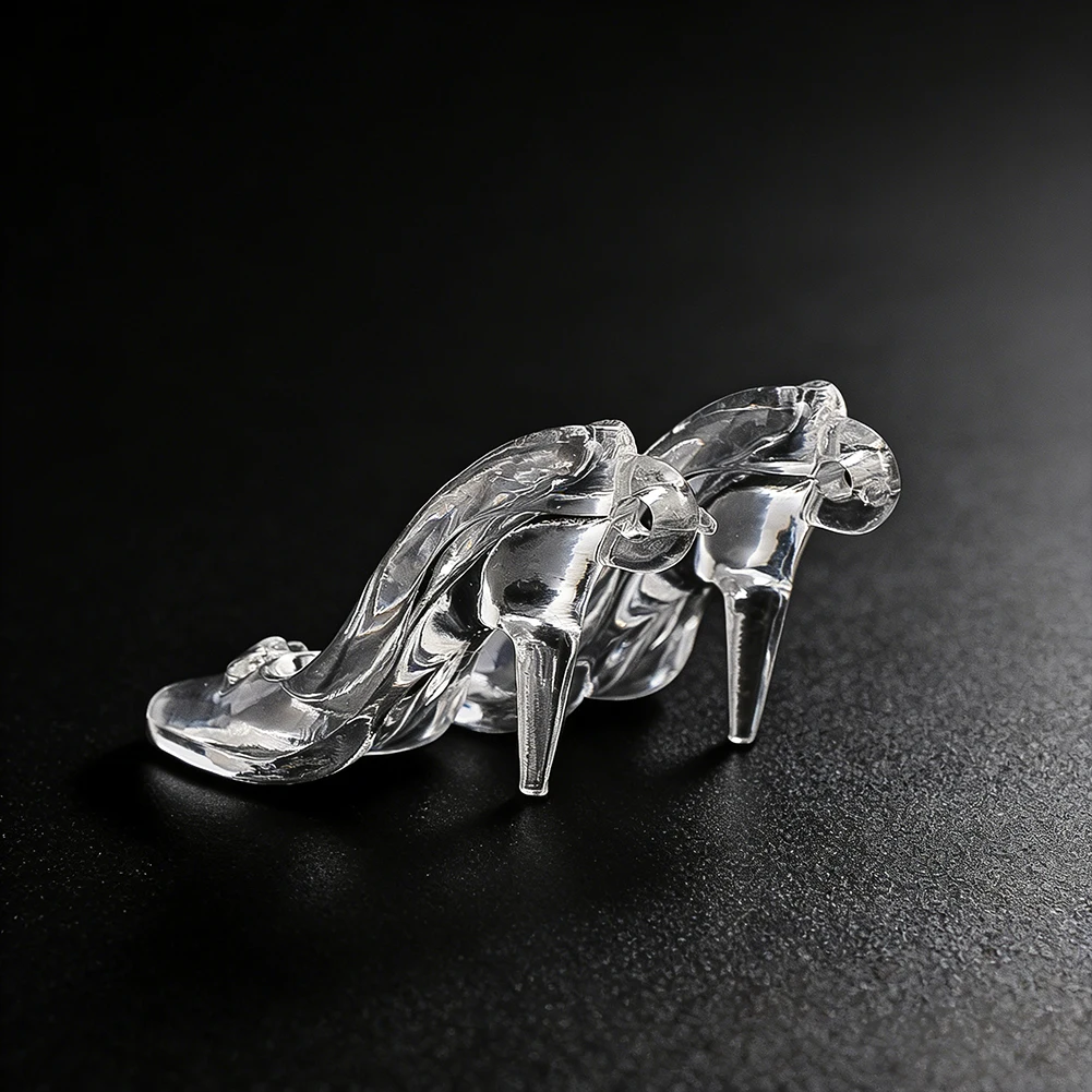 E9 12Pcs 45mm Clear Acrylic High-heel Shoes Charms Pendant Dollhouse Figurines Miniatures Jewelry Making Keychain Wedding Decor
E9 12Pcs 45mm Clear Acrylic High-heel Shoes Charms Pendant Dollhouse Figurines Miniatures Jewelry Making Keychain Wedding Decor