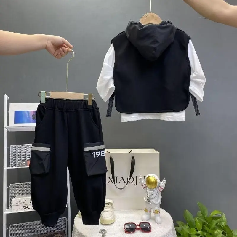 Autumn Toddler Boys 3PCS Outfit Set Cotton Spliced Striped Shirt Hooded Waistcoat Solid Pants - Kids Boys Clothing Suit
Autumn Toddler Boys 3PCS Outfit Set Cotton Spliced Striped Shirt Hooded Waistcoat Solid Pants - Kids Boys Clothing Suit