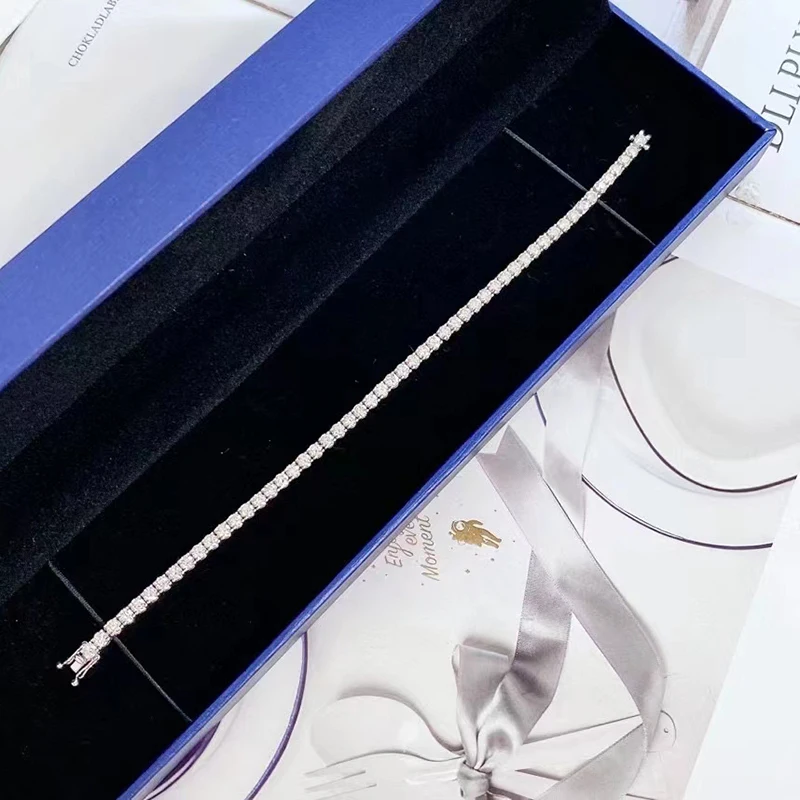 4.4 Carat Moissanite Diamond Bracelet 925 Sterling Silver Full Diamond Charm Bracelet Women Engagement Gift Jewelry
4.4 Carat Moissanite Diamond Bracelet 925 Sterling Silver Full Diamond Charm Bracelet Women Engagement Gift Jewelry