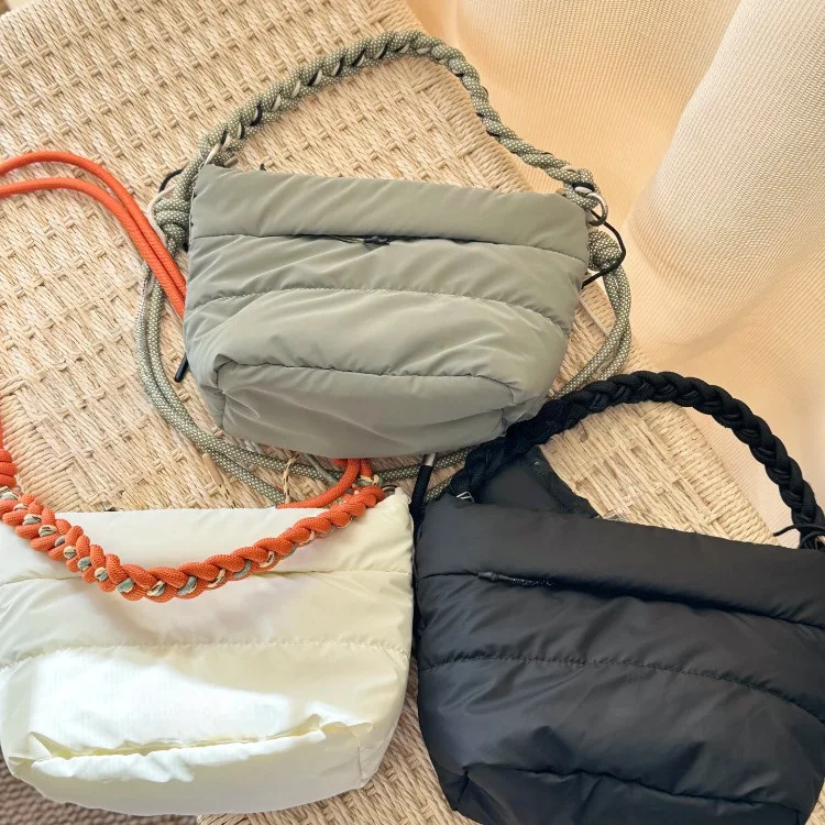 Large Capacity Outdoor Waterproof Bucket Bag Men's Crossbody Handheld TOP Cloud Water Bucket Bag Multifunctional Autumn Winte...