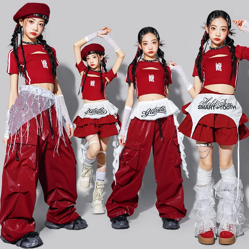 Костюм для девочек: укороченный топ с надписями в стиле K-pop, юбка, брюки карго для уличных танцев, комплект одежды для хип-хопа и джаза, детская уличная одежда для девочек
Костюм для девочек: укороченный топ с надписями в стиле K-pop, юбка, брюки карго для уличных танцев, комплект одежды для хип-хопа и джаза, детская уличная одежда для девочек