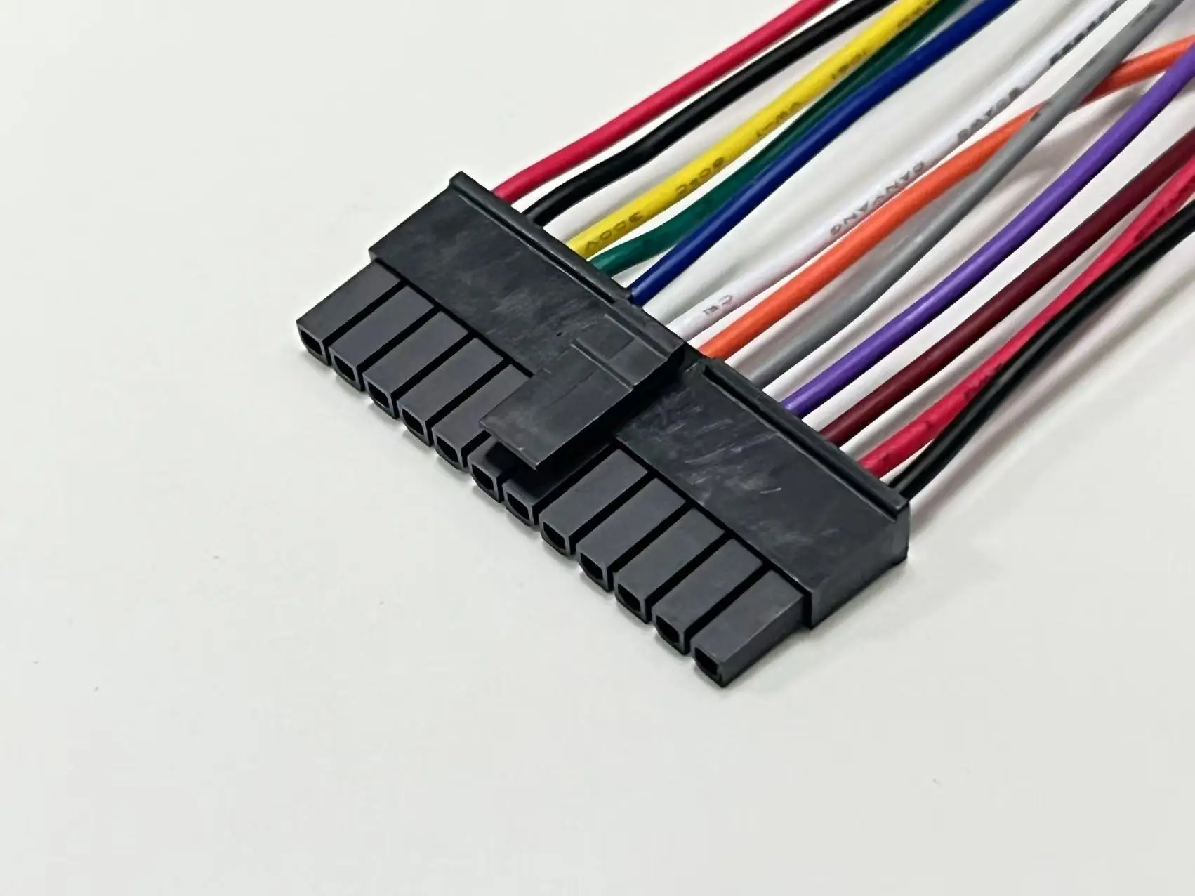436451200 Wire harness, MOLEX MICRO FIT 3.0mm Pitch OTS Cable, 43645-1200, 12P With UL1061, 20AWG Wires, Off the Shelf
436451200 Wire harness, MOLEX MICRO FIT 3.0mm Pitch OTS Cable, 43645-1200, 12P With UL1061, 20AWG Wires, Off the Shelf